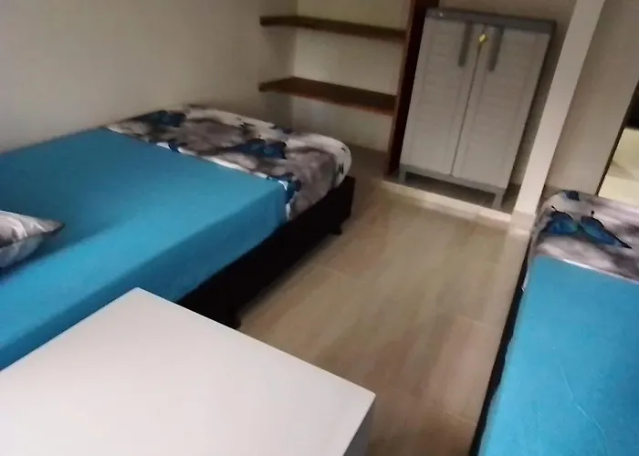 Bonita Y Comoda Casa De 3 Habitaciones En Conjunto